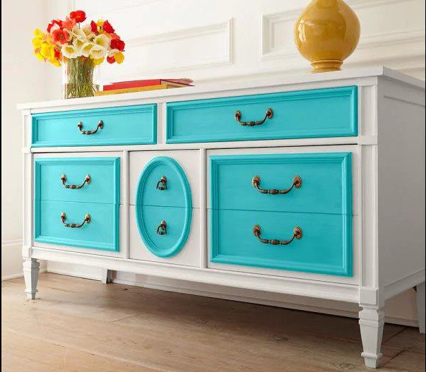 Give Your Furniture A Vintage Look Using Chalk Paint Mydiwise