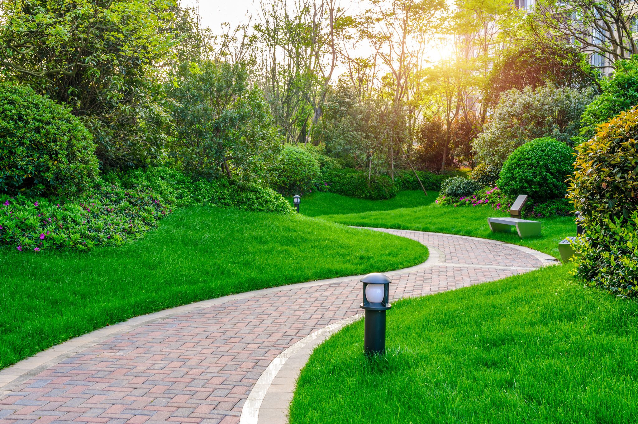 How To Lay A Brick Pathway Mydiwise   Shutterstock 1051753079 2048x1363 