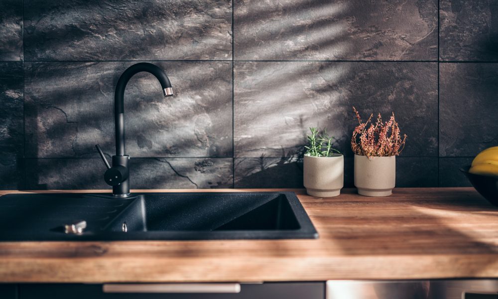 choosing the right kitchen sink and faucet